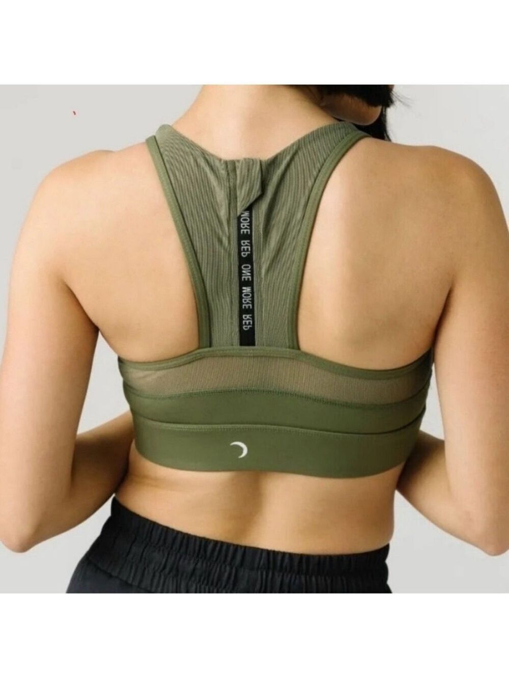 Zyia Women’s Olive Green All-Star Bra Size Medium